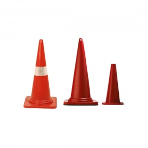 WEIGHTED RUBBERISED BASE CONES 30"